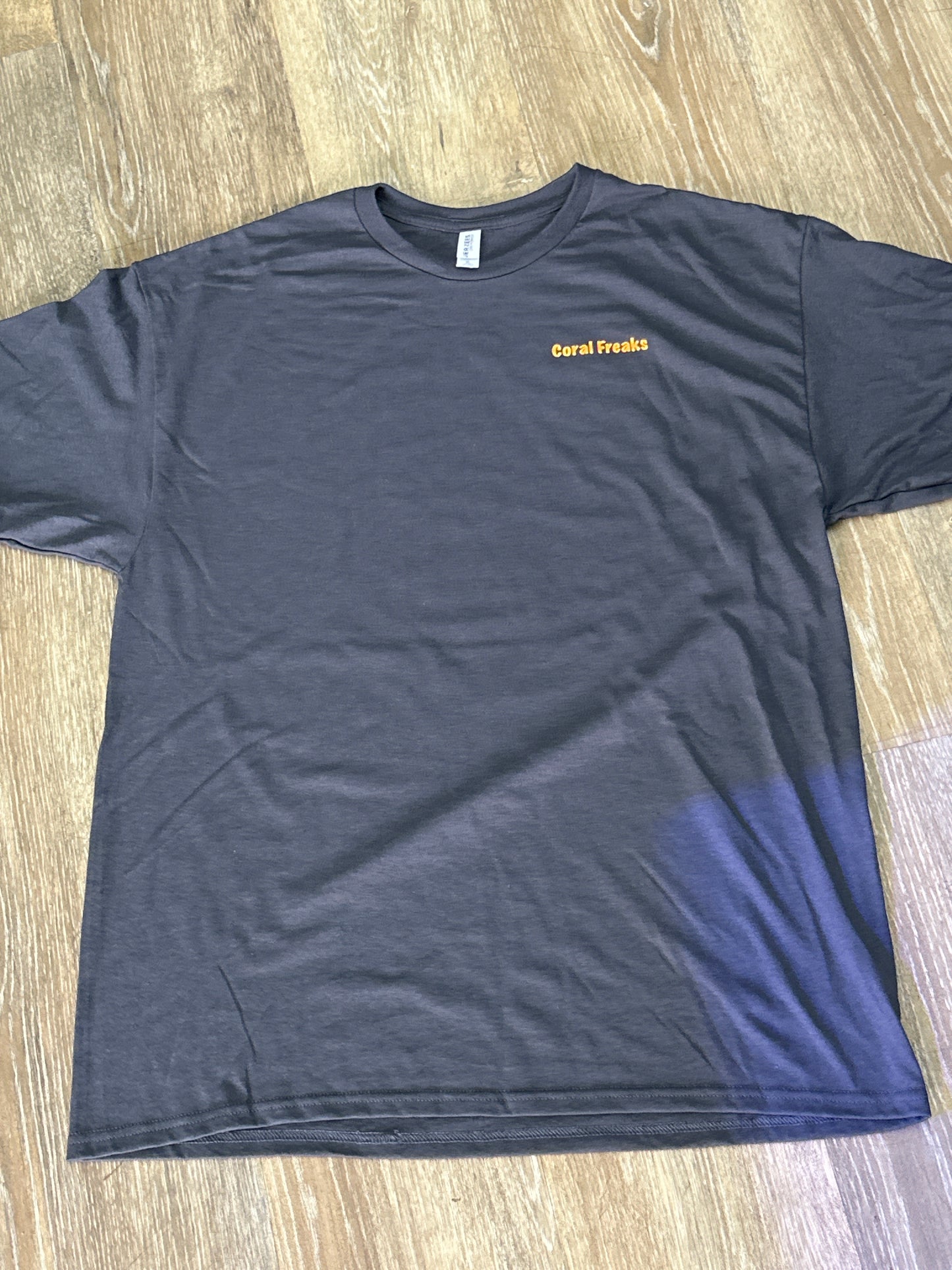 T-Shirt (gray M)